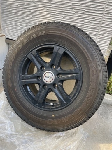 【美品】スタッドレスタイヤホイール付き4本セット/ハイエース