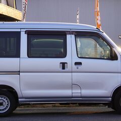 【自社ローン対応】H28年(2016年)　ダイハツ ハイゼットカーゴ デラックス☆シルバー・１年保証・２年車検付き・整備渡の画像