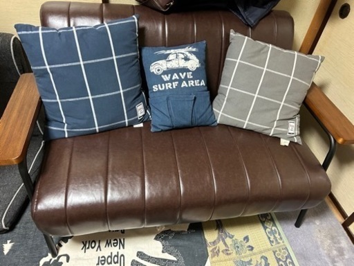 ニトリ　ステイン　応接セット4つ　ソファー　テレビ台　テーブル　本棚