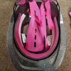 B'TEIN 子供用ヘルメット ひざ/ひじ当てセットの画像