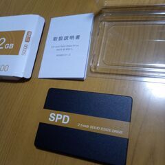 SSD　512G　SPD　SATA3　新品　未使用