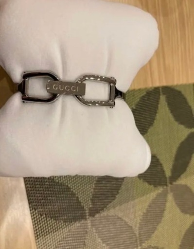 GUCCIの腕時計です