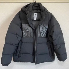 adidas ダウンジャケット