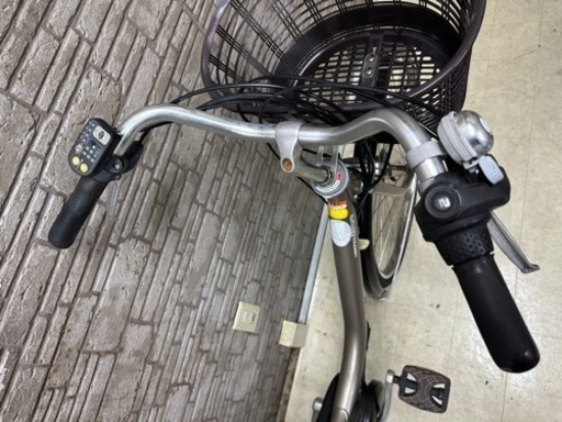 東京23区配達無料　新基準　ヤマハ　パスナチュラ　8.1Ah リチウム 電動自転車 中古 33