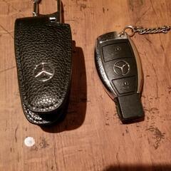 ベンツ☆キーケース☆キー付きの画像