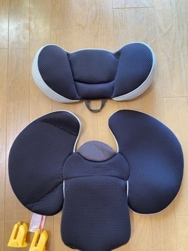 4月値下げ中_エールべべ　チャイルドシート　回転式　isofix