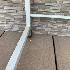 パソコンデスクの画像