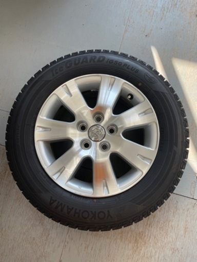 【商談中】スタッドレスタイヤ　トヨタ純正アルミ付き（4本セット）　205 65 16 バリ山