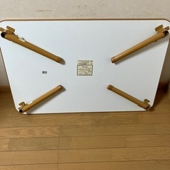 テーブル　折り畳み式の画像