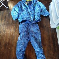 スキーウェア、道具一式(ski wear/stuff set)