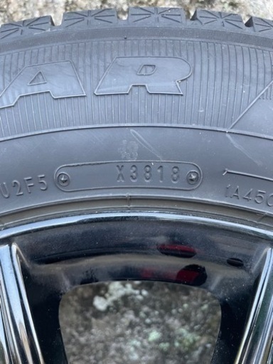スタッドレスタイヤ　225/65R17 17インチ