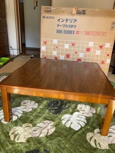 インテリア　テーブルコタツ