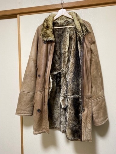 超、お値下げ！G.ESTILOのスパニッシュシープムートンコート