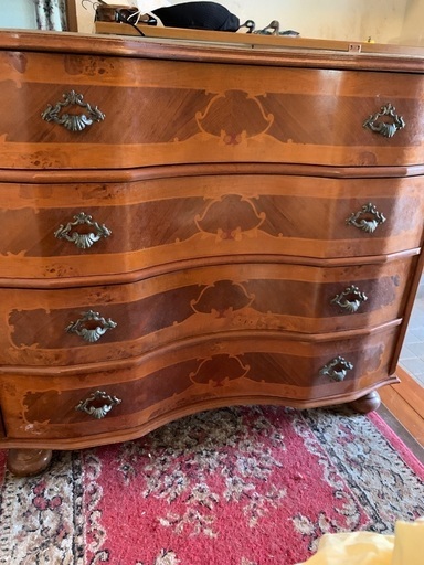 イタリアンキャビネット