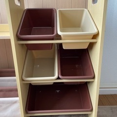 絵本ラック　おもちゃ箱の画像