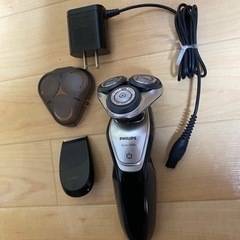 電気シェーバー　PHILIPS series 5000 アルコー...