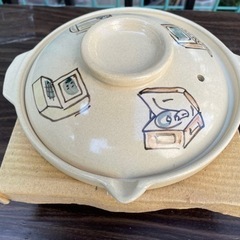 1人〜2人用土鍋。新品箱入り。写真をご覧下さい。の画像