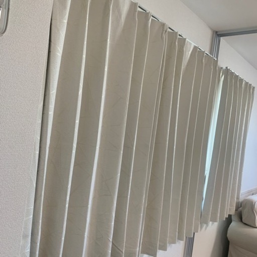 11/20まで　カーテン　100×135 2枚セット×2 レース付きほぼ新品