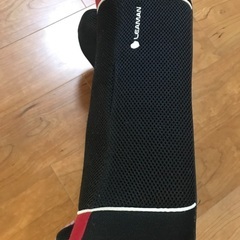 ジュニアシート（車用、椅子の上に置くだけの画像