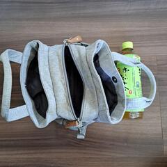 Olivegirl ハンドバッグの画像
