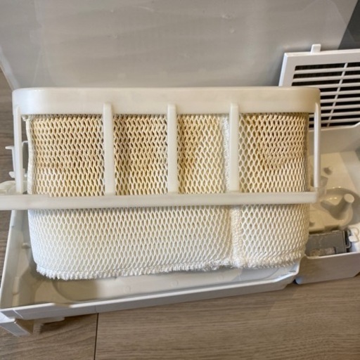 Panasonic 気化式加湿機　2016年製　白