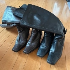 23.5とMサイズのブーツ←決まりました。の画像