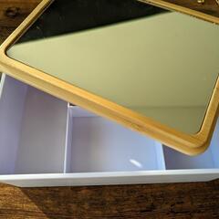 イヤリング　ヘアアクセ　鏡付きケースの画像