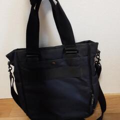 【取引完了】ビジネストートバック　UNIQLO✕DIMEコラボ品の画像