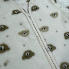 【美品】くまさん柄　袖付きスリーパーの画像