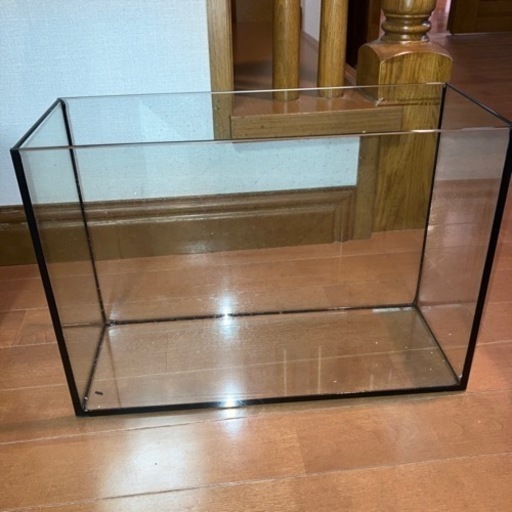 水槽2ヶ、水温コントローラ、