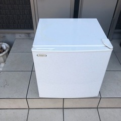 小型冷蔵庫