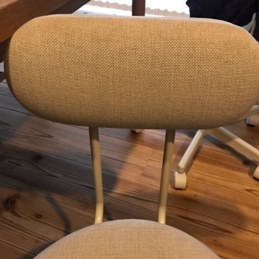 無印良品の机とキャビネット