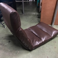 ● レザー調の座椅子の画像