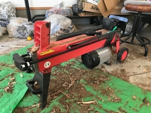 【決まりました！】薪割り機 100v