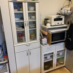 キッチン収納棚　写真左側