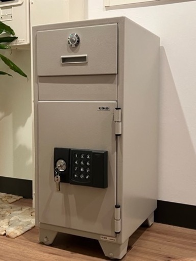 緊急値下げ！投入式耐火金庫 テンキー錠 エーコー EIKO 投入金庫 PS-20E