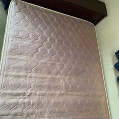 0円セミダブルベッドの画像
