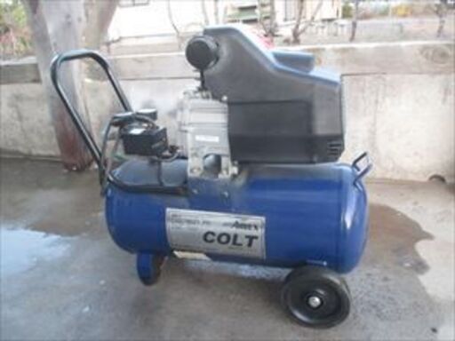 値下げ！エアコンプレッサー　アネスト岩田　コルト4004