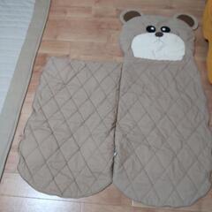 クマの寝袋の画像