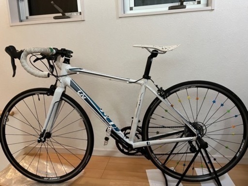 giant LIV4 ロードバイク ジャイアント　リブ LIV
