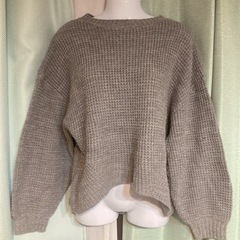 417.グレーのもこもこニット☆