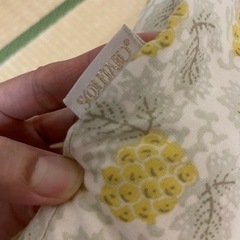 授乳クッション　花柄の画像