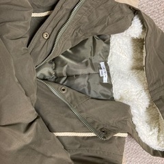 譲り先決定a.v.vのアウターの画像