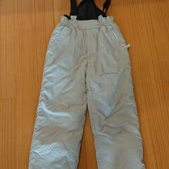子供用スキーウェア　140㎝の画像