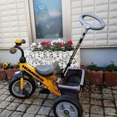 ハマーの三輪車です。多少の劣化があります。