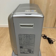 トヨトミ　石油ファンヒーター　の画像