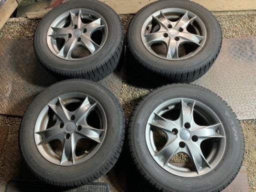 スタッドレスタイヤ  コンパクトカー  185/65/R14