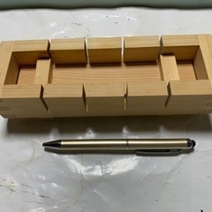 押し寿司、五切りの画像