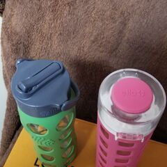 ガラス製　水筒　中古品　二個セットの画像