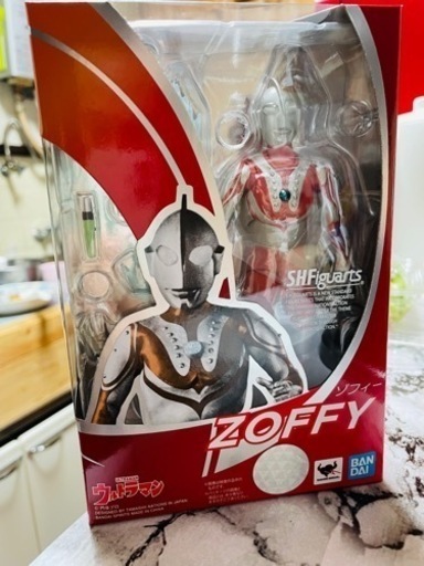 ウルトラマン　ゾフィー